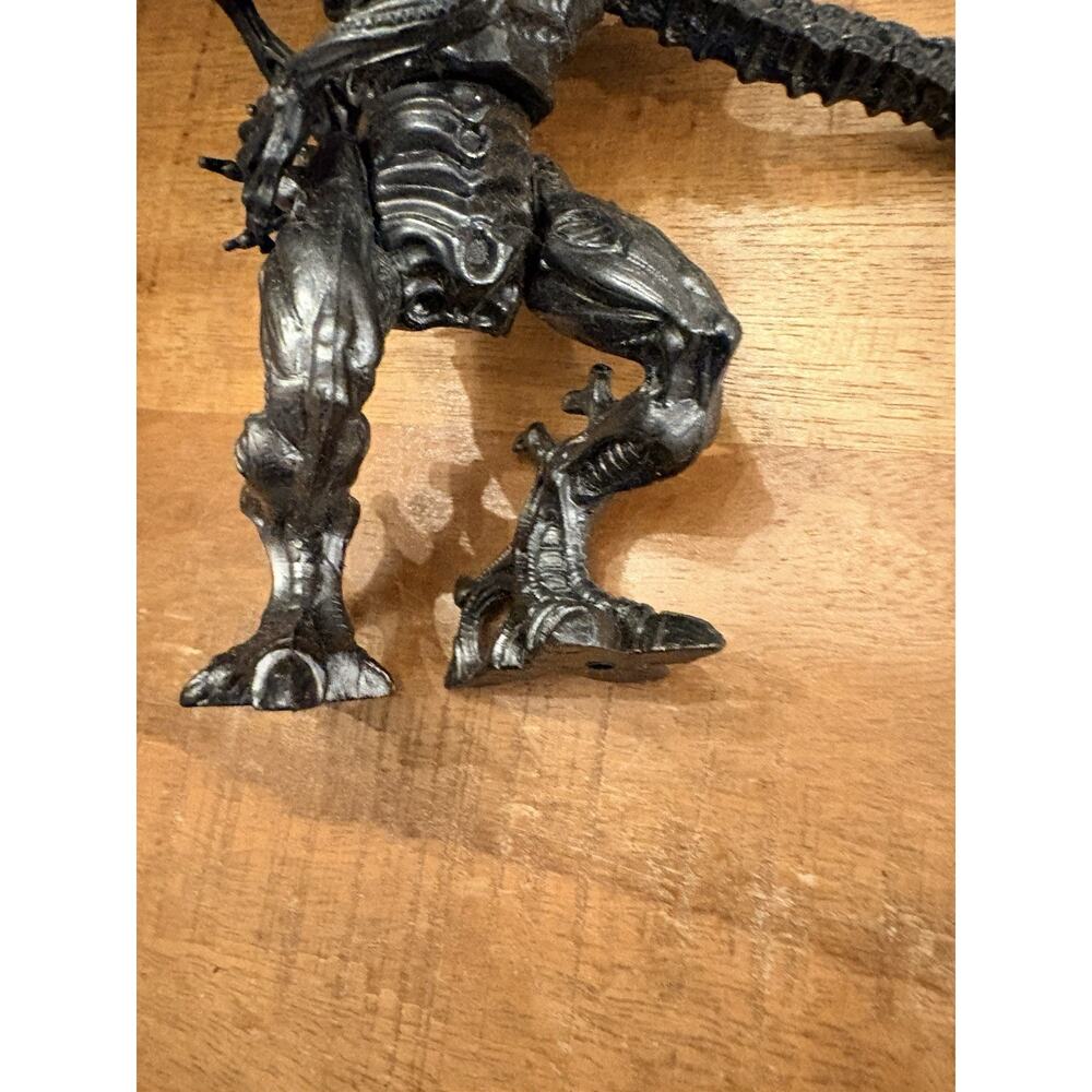 1992 Kenner ALIEN QUEEN w/Hatchling Used VG Condition - Picture 4 of 8